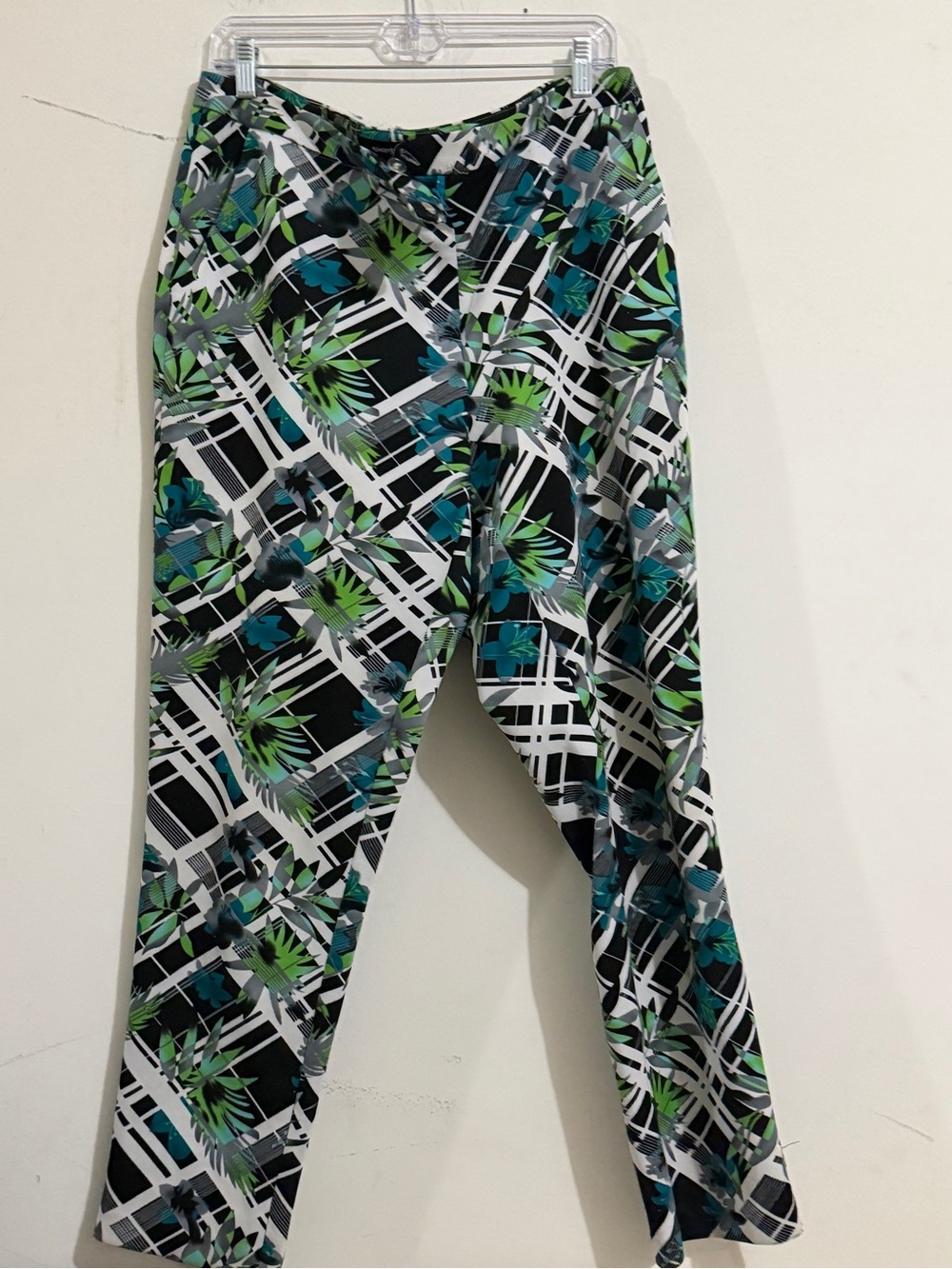 Ashley Stewart Black, White, Green & Teal Floral Plaid Leggings